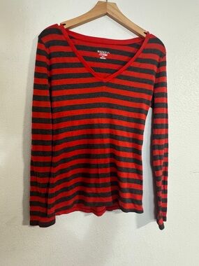 Merona Red and Black Striped V-Neck Long Sleeve Tee